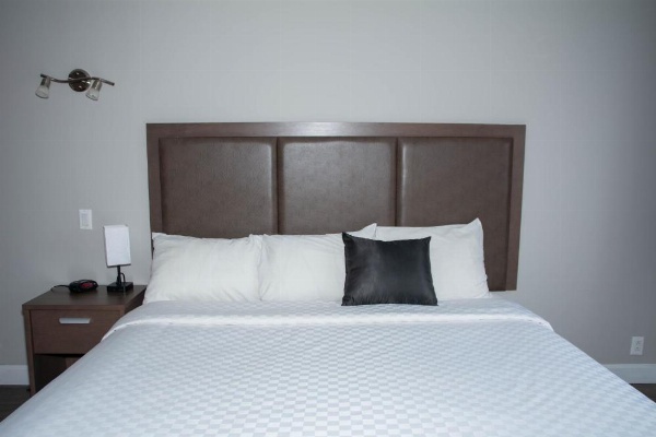 Travelodge by Wyndham Roberval image 13
